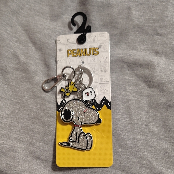 Peanuts Accessories - Peanuts Snoopy & Woodstock Rhinestone Keychain – NWT